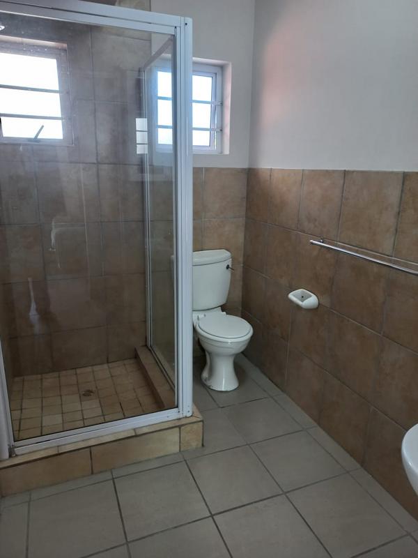 To Let 2 Bedroom Property for Rent in Grahamstown Central Eastern Cape